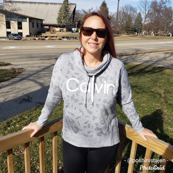 NWT Calvin Klein Cowl Neck Sweatshirt Small - Picture 6 of 6